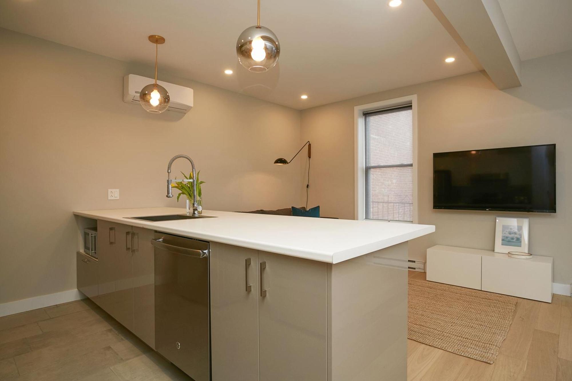Appartement Explore From Sleek Contemporary By Den Montréal